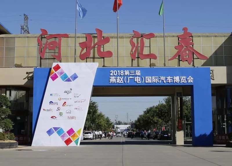 在公关活动中，如何通过差异性原则吸引不同群体的目光？让我们一起探索这个关键策略。